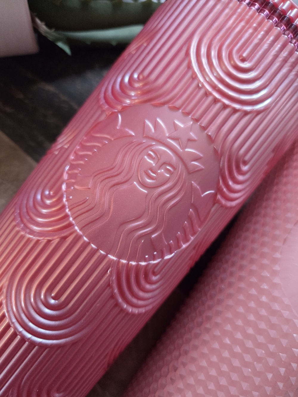 New STARBUCKS 24 Oz. Venti Cold '23 Mermaid Tumbler '22 Pink Lemonade Diamond - Picture 3 of 8